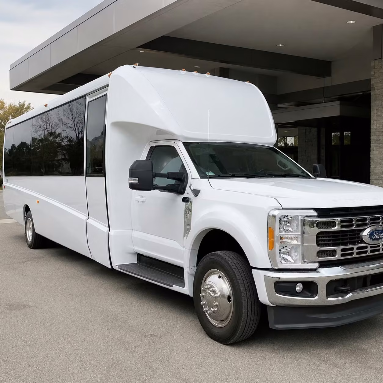 15 passenger minibus