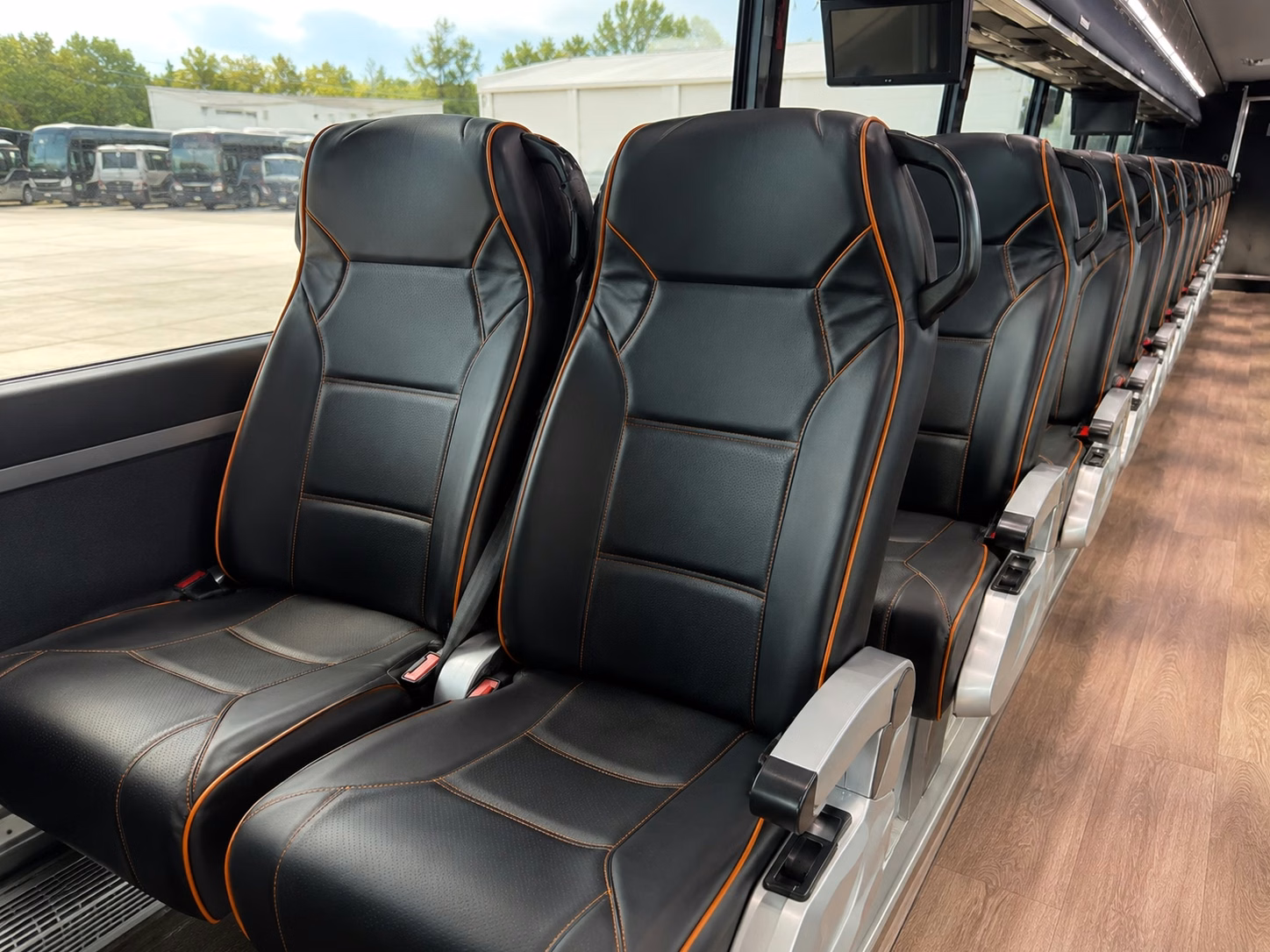 charter bus rentals for springfield concerts live events