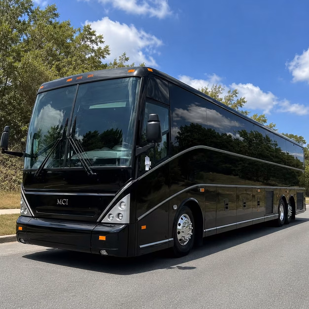 ozarks amphitheater and outdoor festival bus rentals