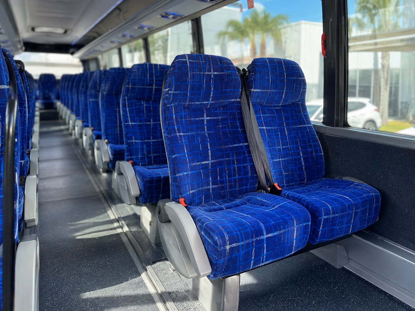 shuttle buses for springfield wedding venues along the historic route 66 corridor