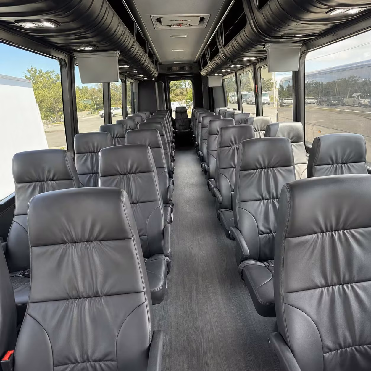 springfield 28 passenger minibus rental